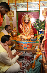 डबल इंजन की सरकार में संचालित योजनाओं का लाभ समाज के अंतिम व्यक्ति तक पहुंच रहा है : मुख्यमंत्री