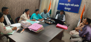 आयोग से दिए जाने वाले आदेशों का पालन सुनिश्चित करें अधिकारी : मुकेश कुमार