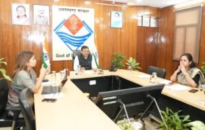 मुख्य सचिव ने ली इस संबंध में शिक्षा विभाग के वरिष्ठ अधिकारियों के साथ बैठक